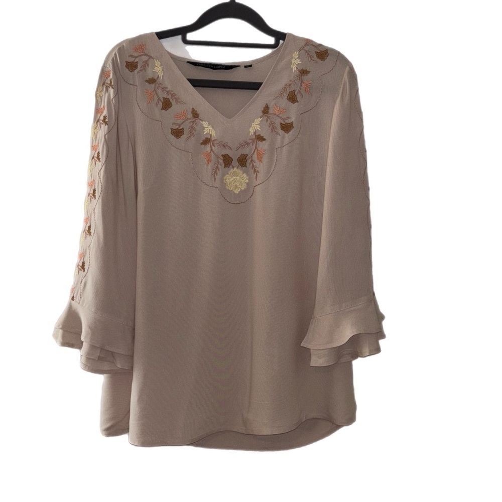 Colleen Lopez Beige Embroidered Women's Top